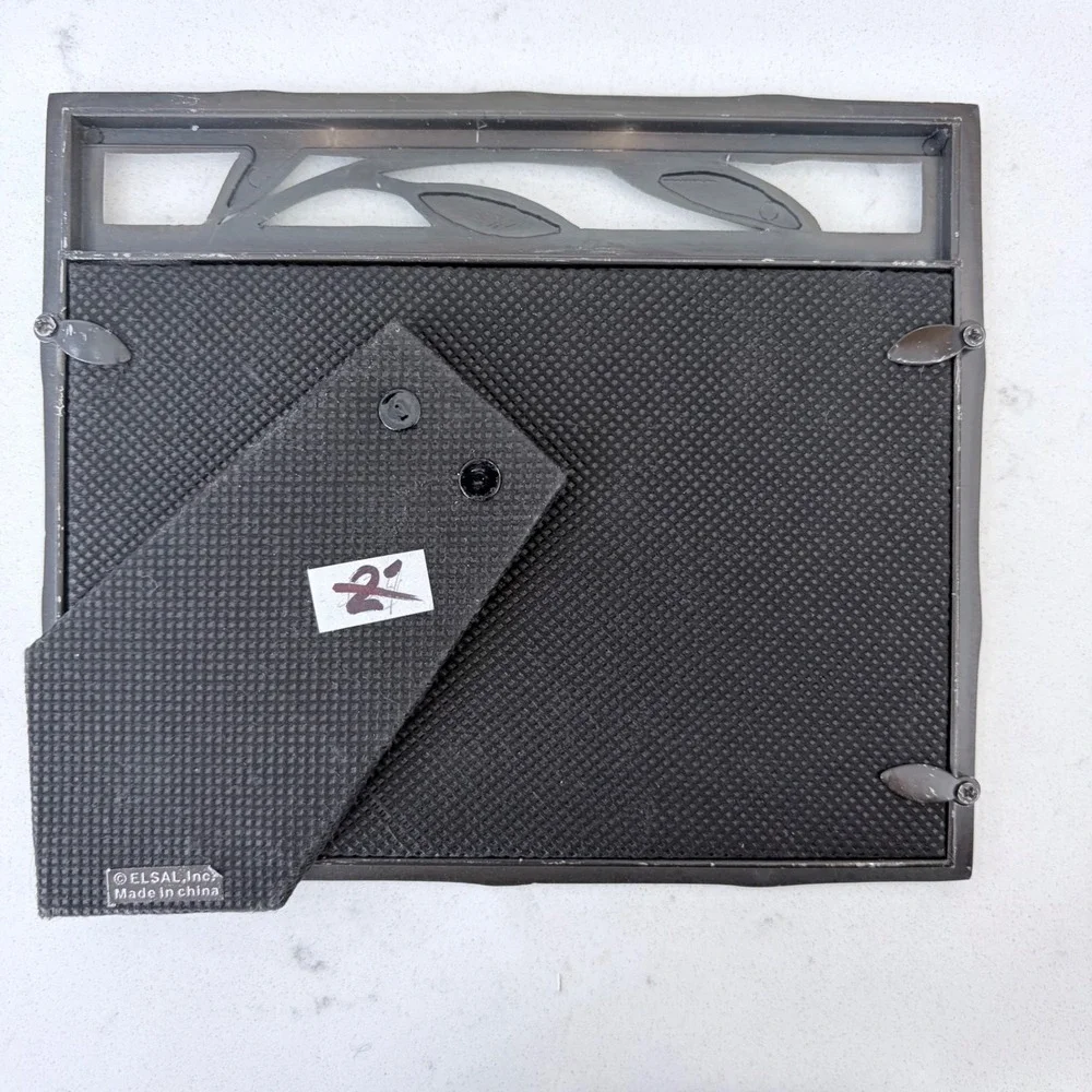 Furio Home Silver Metal Bamboo Leaf Picture Frame 4x6 Decorative Vintage 1998‎